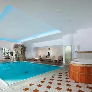 Hotell Alpenhotel Weiherbach Hallenbad Und Sauna