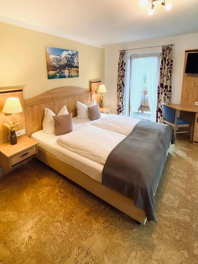 Gaestehaus Achental Berchtesgaden 3*,
