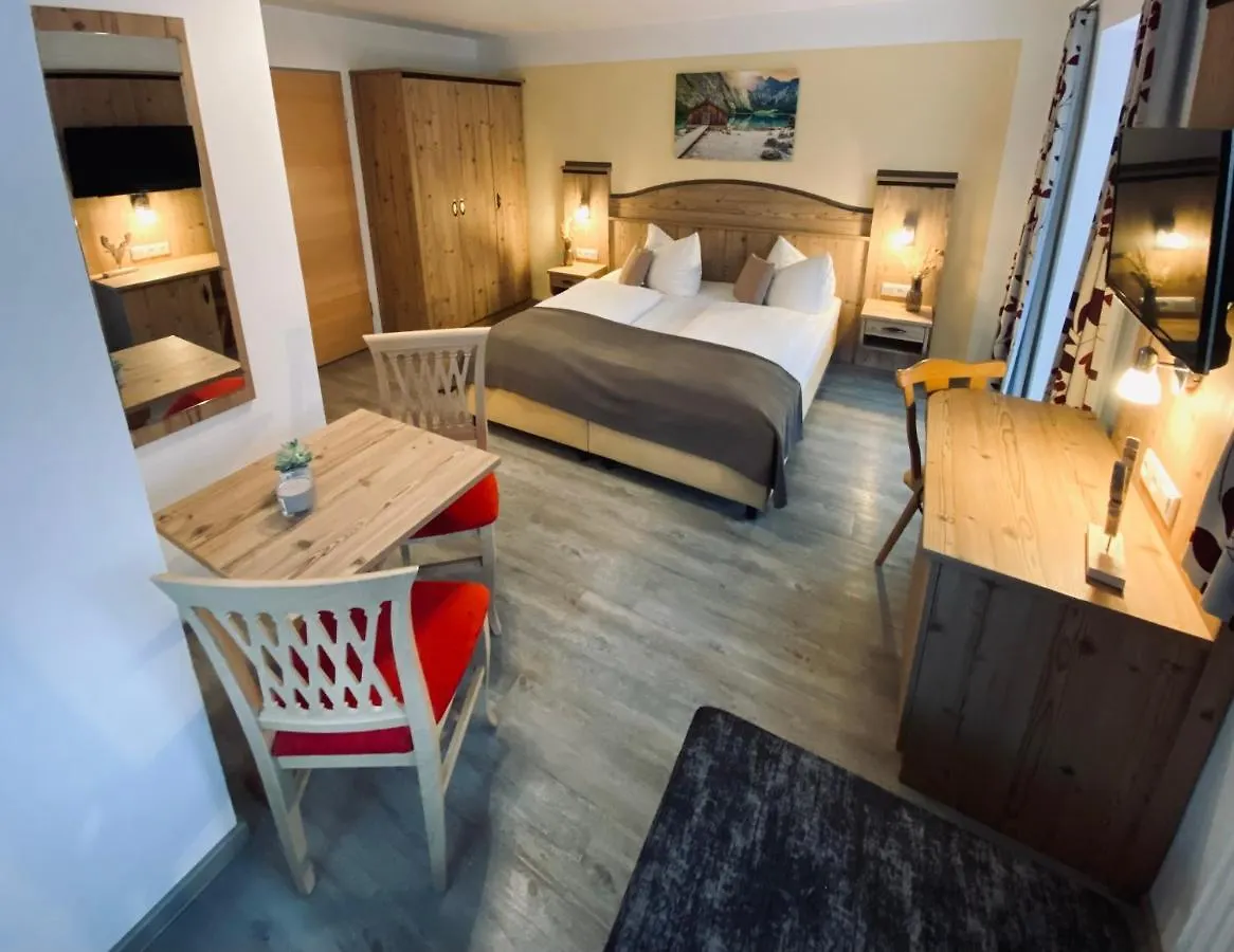 Gaestehaus Achental Berchtesgaden 3*,